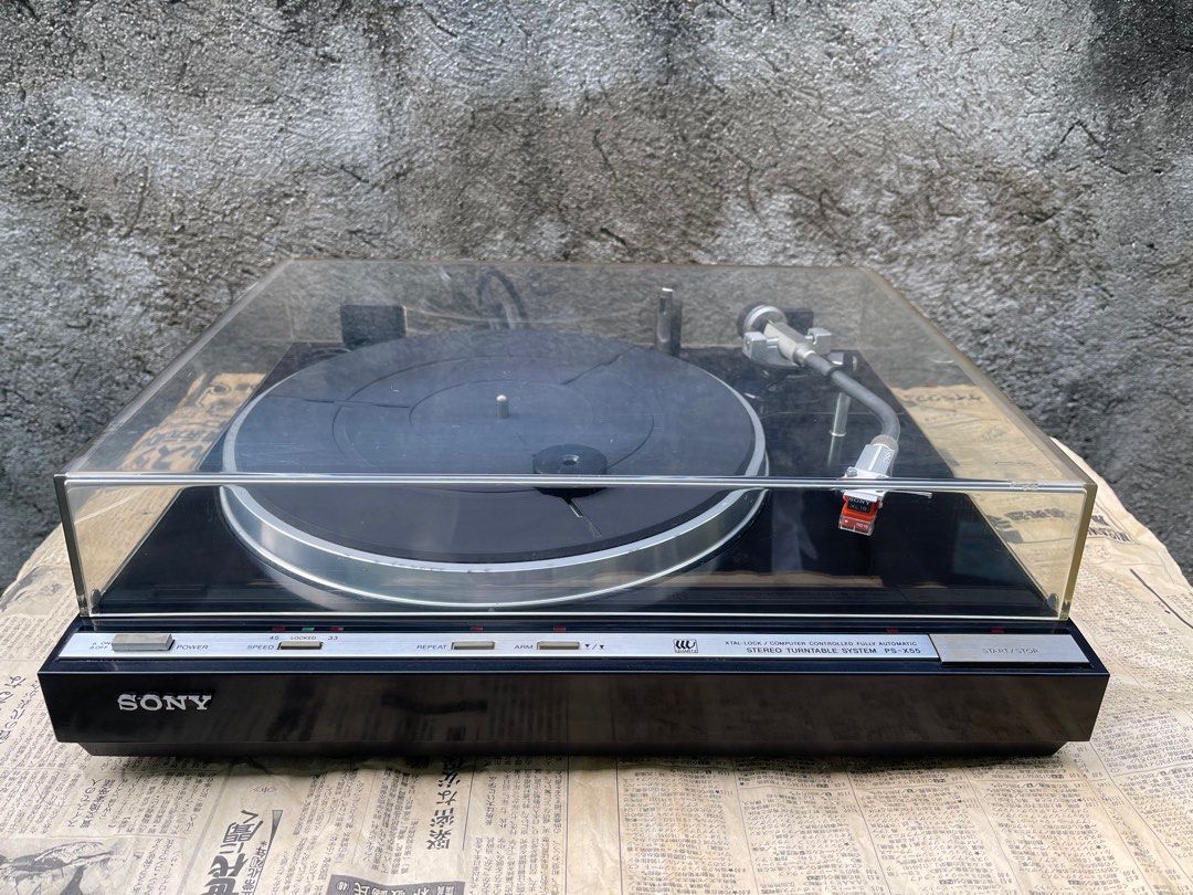 Rare Vintage Sony PS-X55 Turntable (Category: Soundbars, Speakers & Amplifiers) located in Manila. Submitted by thevintage90_sretro. (Listing ID 1406670970, Image 1). Description: Rare Vintage Sony PS-X55 Turntable 100v excellent condition Legit 📩📩📩.