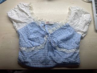 (Category: ) located in . Submitted by roxyvines (Listing ID 1406804213, Image 1). Description: .