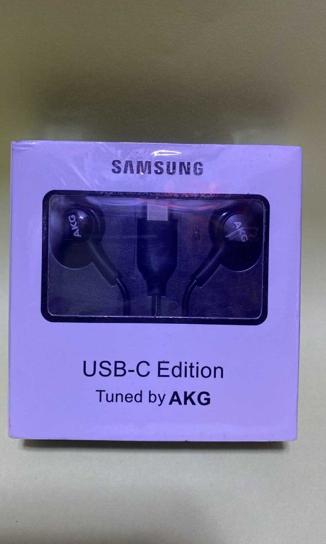 Samsung akg USB-C (Category: Earphones) located in Manila. Submitted by milasgadgetph (Listing ID 1406665075, Image 2). Description: .