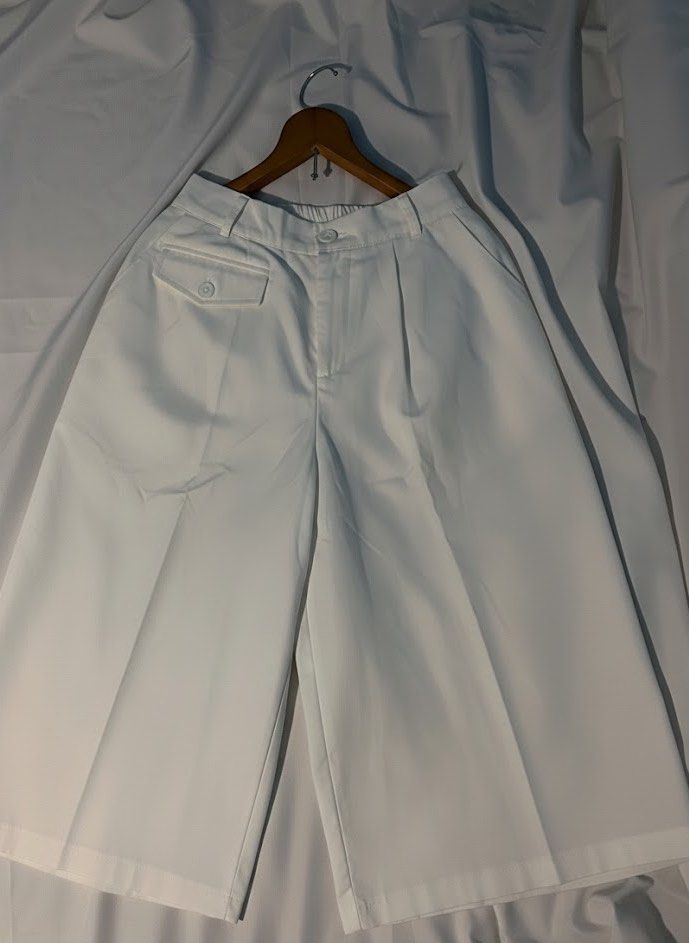 Square Pants (Category: Other Bottoms) located in Valenzuela. Submitted by sterlings (Listing ID 1406714369, Image 1). Description: Size: 26-32 Loc. Valenzuela MOP. Gcash .
