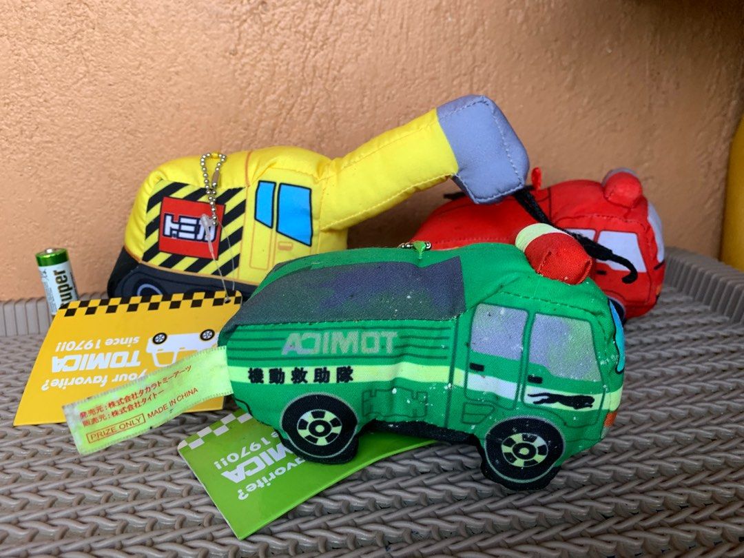 Tomica Vehicle soft toy Set (Category: Vehicle & Diecast Models) located in Manila. Submitted by macks_toys (Listing ID 1406753251, Image 1). Description: 📌 You may send DM for your inquiries. ✨ KINDLY CHECK EACH DETAILS✨ 🔳 From Japan/UK Surplus items 🔳 Yellow and green still has its tag 🔳 Manage your expectations since it’s preloved and from Surplus Items 🔳 WYSIWYG ✨ Thank you! ✨.