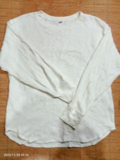 (Category: ) located in . Submitted by mi.apparel (Listing ID 1406650938, Image 1). Description: .