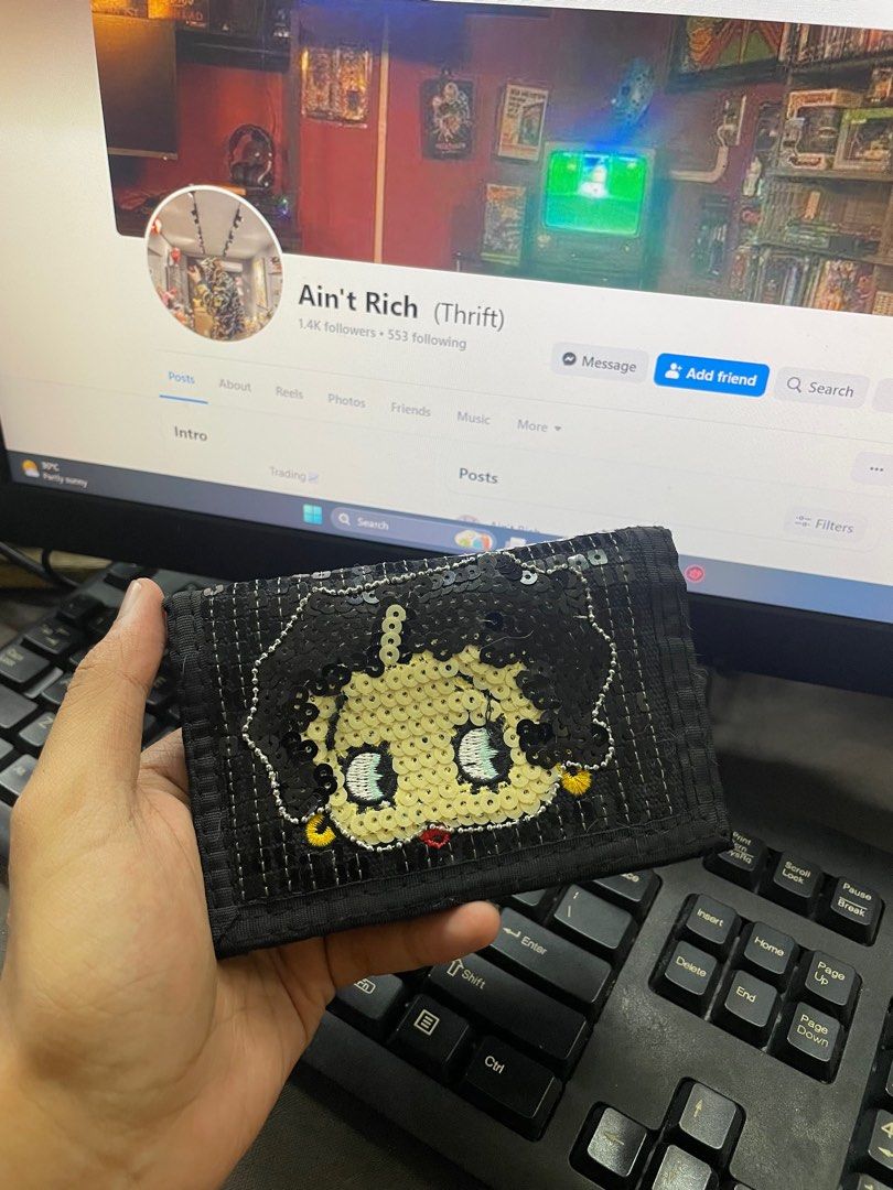 Vintage Betty Boop Wallet (Category: Purses & Pouches) located in Cavite. Submitted by aintrich (Listing ID 1406704946, Image 1). Description: Selling - Betty Boop Wallet Complete Tags Excellent Condition Price Negotiable .