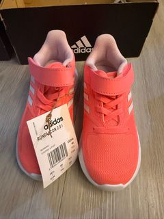 (Category: ) located in . Submitted by preloved_loots (Listing ID 1406977725, Image 1). Description: .