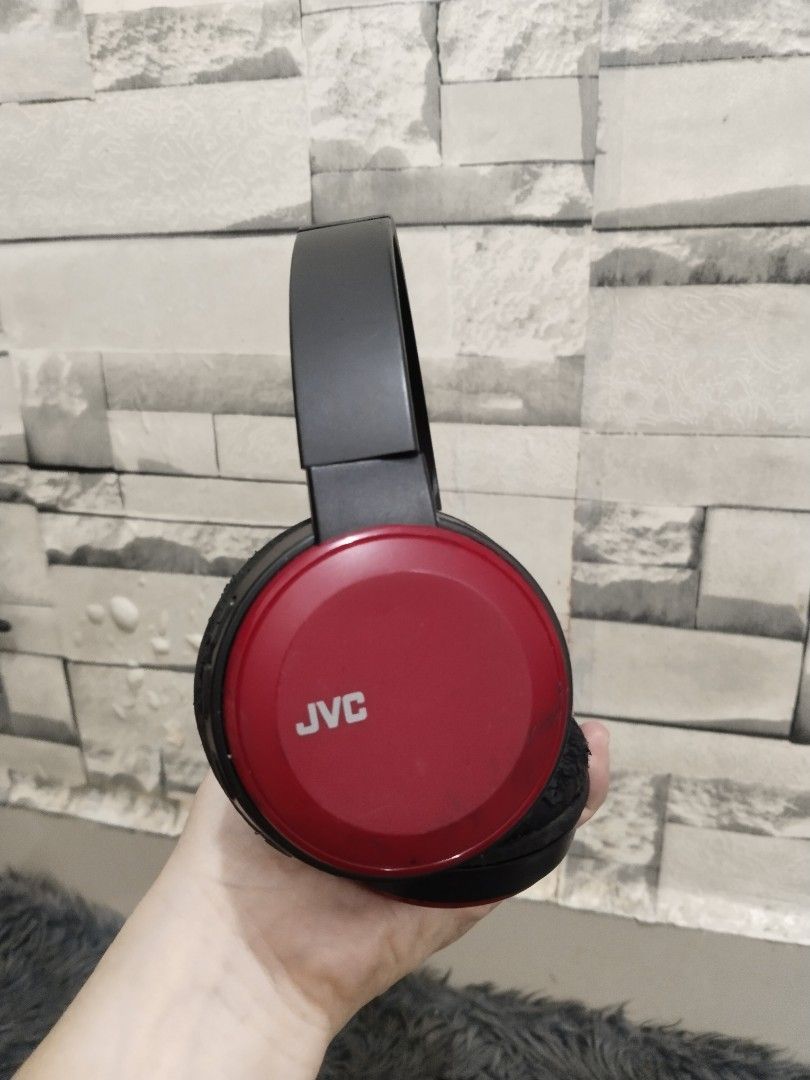 Affordable JVC Wireless Lightweight Flat Foldable On Ear Bluetooth Wireless Headset with Mic, Red 😍👌 (Category: Headphones & Headsets) located in Malolos. Submitted by afford.japan (Listing ID 1406815195, Image 3). Description: Affordable JVC Wireless Lightweight Flat Foldable On Ear Bluetooth Wireless Headset with Mic, Red 😍👌.