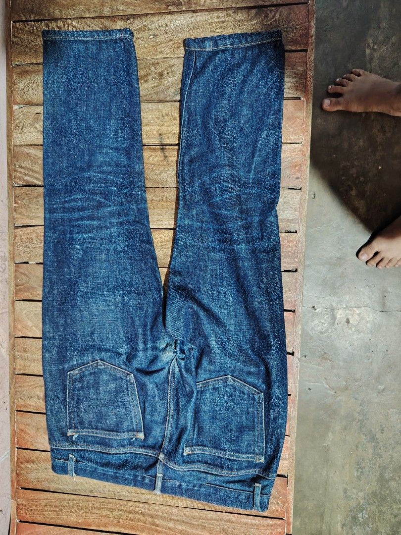 A.P.C. Petit New Standard Jeans Size 31 (Category: Jeans) located in Pasay City. Submitted by myyvo (Listing ID 1406832669, Image 3). Description: - Authentic A.P.C. Petit New Standard jeans - Size 31 - Classic five-pocket design with button fly - Dark blue wash - 100% cotton - Cuffed hem with selvedge detail - Straight leg fit - Made in Vietnam.