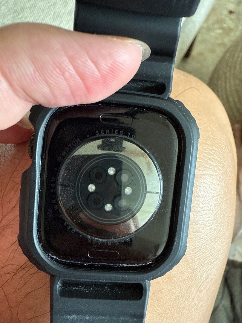 Apple Watch Series 10 GPS, 46mm Jet Black Aluminium case, comes with ...