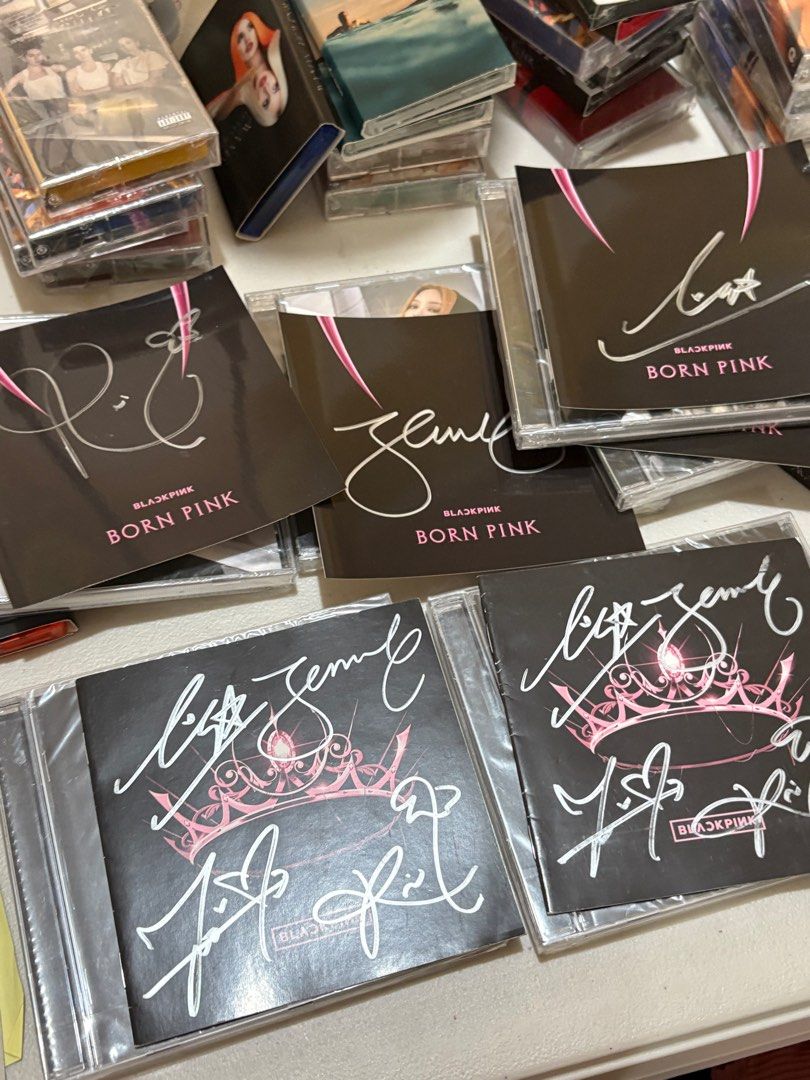 BLACKPINK Signed Album (Category: CDs & DVDs) located in Manila. Submitted by stefandraboutique (Listing ID 1406971161, Image 1). Description: Signed the Album all members - 6500 php Signed Solo Bornpink CD - 2580 php each.