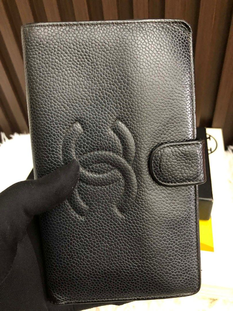 Chanel Black Caviar Leather Wallet (Category: Luxury Bags & Wallets) located in Pasay City. Submitted by watch.authentic_ph (Listing ID 1406852041, Image 2). Description: -FASTBREAK ‼️. - Authentic Chanel wallet - Black leather - Iconic interlocking CC logo - Multiple card slots and compartments - Snap closure - Includes authenticity card and box.