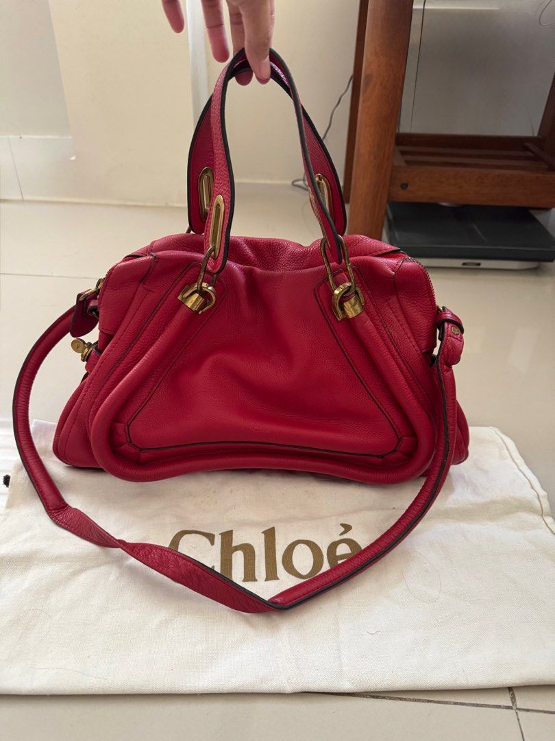 chloe paraty (Category: Luxury Bags & Wallets) located in Taytay. Submitted by destashingmomma (Listing ID 1406913151, Image 1). Description: Original preloved vintage chloe paraty Comes with dustbag Measures 12in wide, 9 in high, 5.5 in base Tarnished hardware, with signs of use in handle - see last pic barely noticeable.