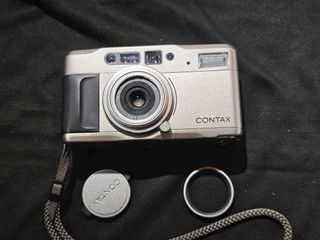 （分類：）位於 。 由 cameragoaway 提交（商品編號 1362063602，圖片 1）。簡介： 。