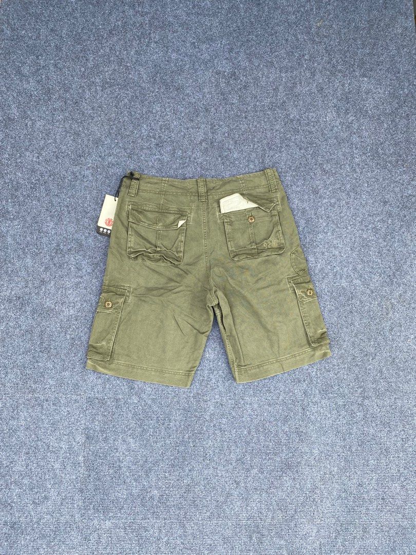 Element Source Cargo Shorts - Olive (Category: Shorts) located in Bolinao. Submitted by frenced28 (Listing ID 1406903687, Image 2). Description: Waistline:32 length:20 Brandnew .