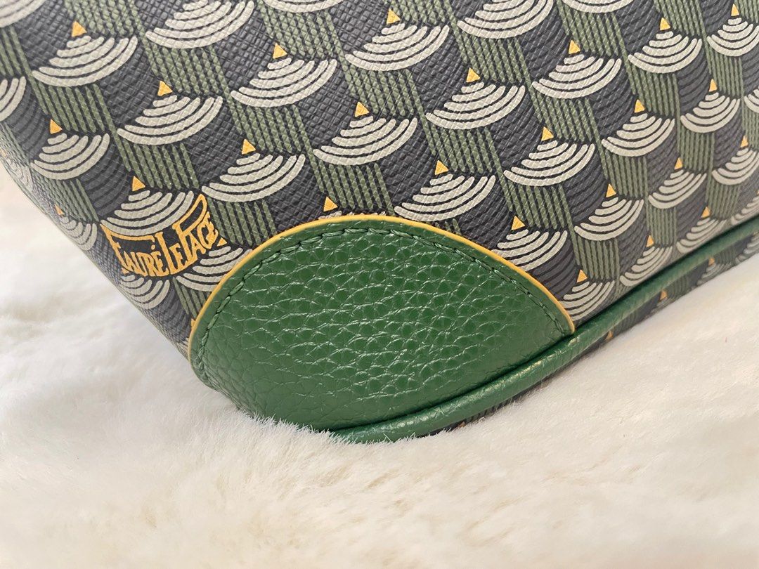 Faure Le Page Small Daily Battle (Category: Luxury Bags & Wallets) located in Apalit. Submitted by shopforbrands1 (Listing ID 1406852490, Image 3). Description: .