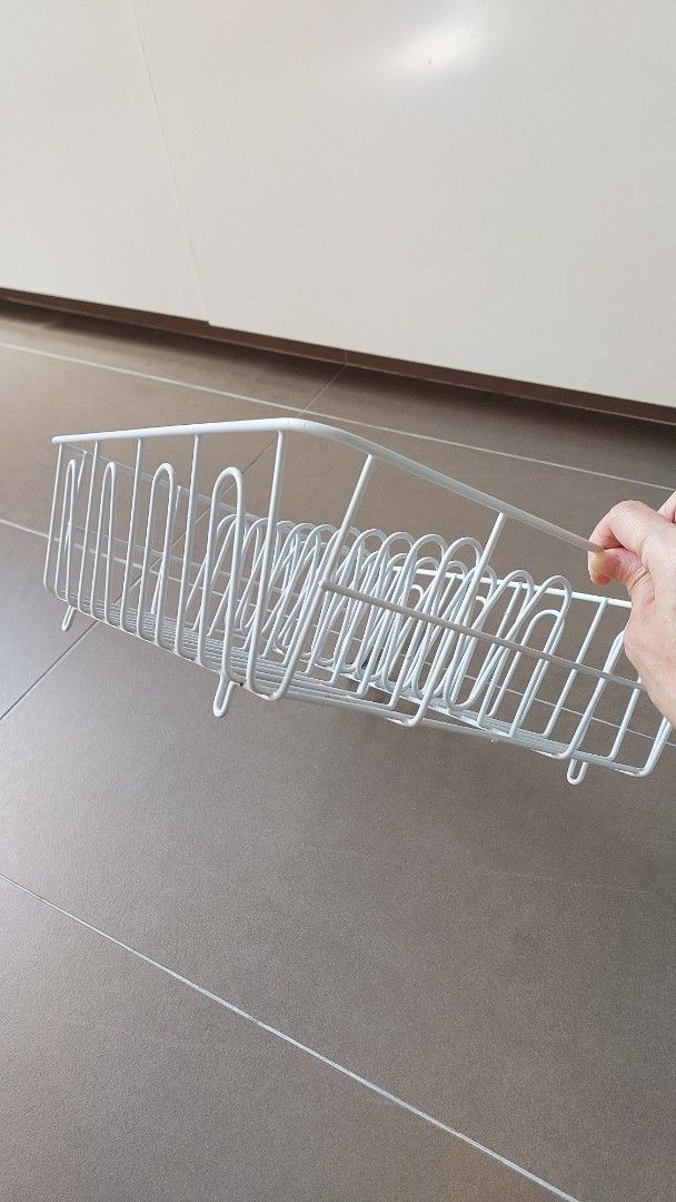 Wire Tableware *FREE* White Wire Dish Rack, Furniture & Home Living, Kitchenware ...