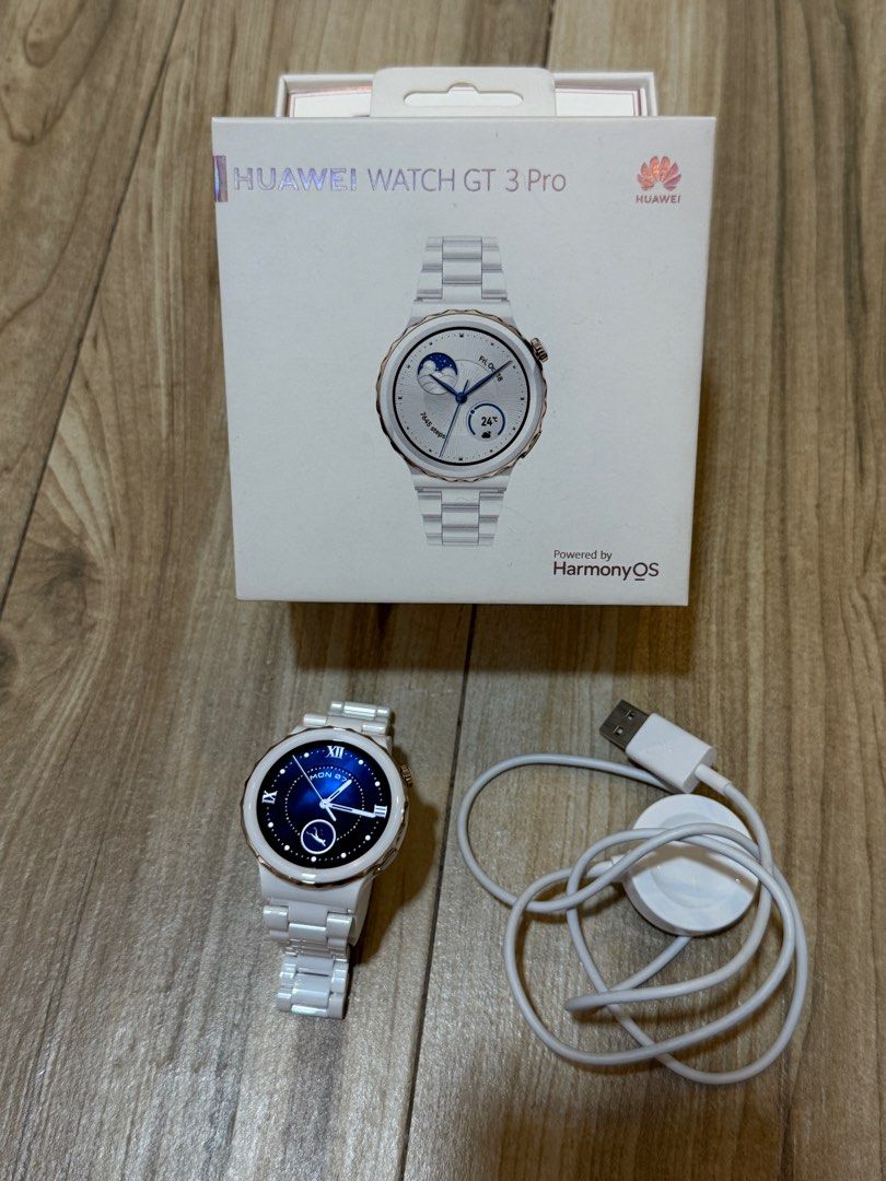 Huawei Watch GT 3 Pro - Ceramic White Diving Watch (Category: Wearables & Smart Watches) located in Manila. Submitted by maynecea (Listing ID 1406915908, Image 2). Description: For Sale: HUAWEI Watch GT 3 Pro (Ceramic Edition – White) Condition: Excellent / Like New Complete Set: Yes (Box + Charger + Watch) Included in the package: • Huawei Watch GT 3 Pro Ceramic (White) • Original magnetic wireless charger • Original box & packaging • Extra link