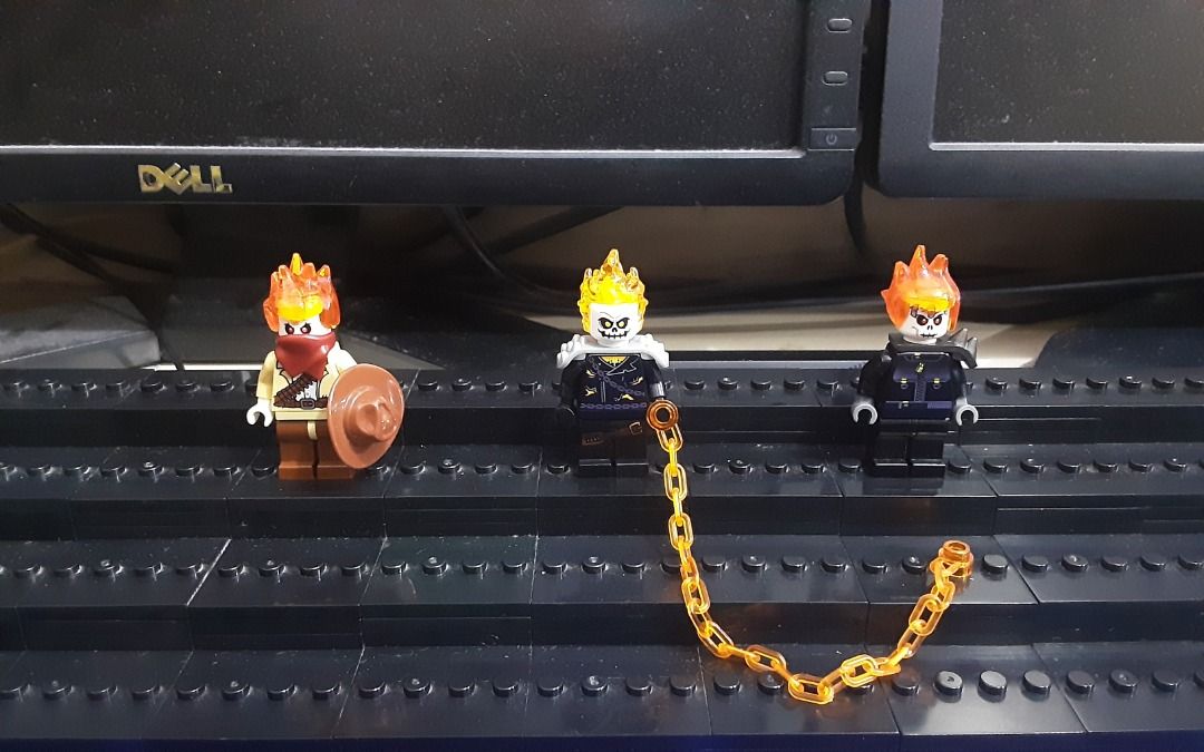 LEGO Ghostrider Set (Category: Lego & Building Sets) located in Quezon City. Submitted by bobbyrey2 (Listing ID 1406974200, Image 1). Description: LEGO Ghostrider Set Set includes 3 Minifigs and 2 Motorcycle builds. PLEASE READ CAREFULLY! PAKIBASA PO MUNA NANG MABUTI! All original LEGO. In like-new condition. On display in covered case, or in storage only. Hindi nilaro kahit kelan ng bata or matanda. Pre-loved, from personal collection. First-own
