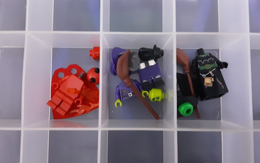 LEGO Witches with Dimunyu Minifig Set (Category: Lego & Building Sets) located in Quezon City. Submitted by bobbyrey2 (Listing ID 1406977193, Image 2). Description: LEGO Witches with Dimunyu Minifig Set Set includes 3 Minifigs: PLEASE READ CAREFULLY! PAKIBASA PO MUNA NANG MABUTI! All original LEGO. In like-new condition, can pass as brand new. On display in covered case, or in storage only. Hindi nilaro kahit kelan ng bata or matanda. Pre-loved, 
