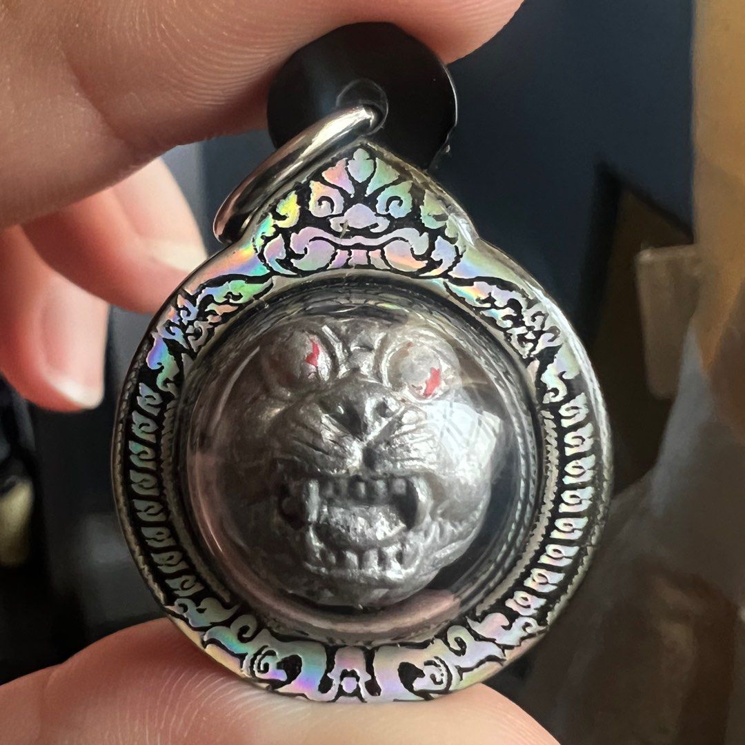 Lersi Kumpee - Suea non kin loop om, Hobbies & Toys, Religious Items on ...