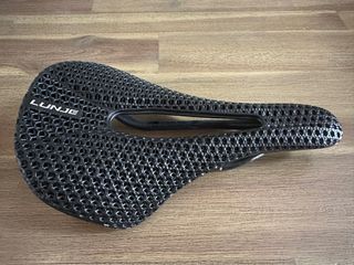 （分類：）位於 。 由 stevenlee12 提交（商品編號 1406833089，圖片 1）。簡介： 。