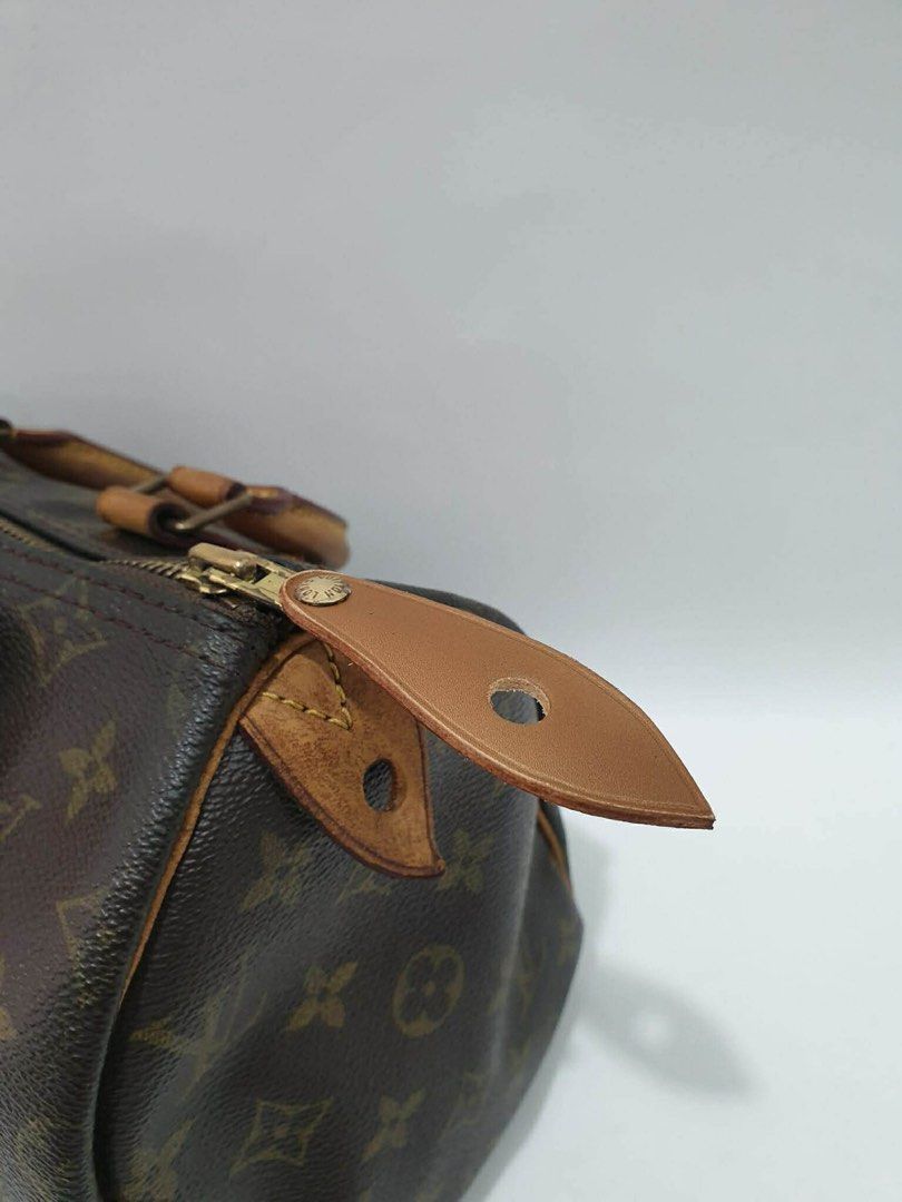 LV Speedy (Category: Luxury Bags & Wallets) located in Manila. Submitted by themarketplace9723 (Listing ID 1406985973, Image 2). Description: Bag Spa ✔️ No major issue Just sign of usage .