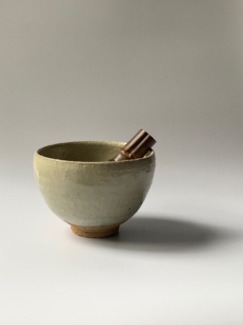 Matcha Bowl Chawan Off White glazed (Category: Coffee & Tea Tableware) located in Taguig. Submitted by gabagoolz (Listing ID 1406951218, Image 1). Description: -LOCATION: TAGUIG CITY -WE SHIP NATIONWIDE VIA J&T, SAME DAY DELIVERY VIA LALAMOVE OR GRAB. -PLEASE SCROLL THE PHOTOS TO SEE THE MEASUREMENT. -STRICTLY 1 DAY RESERVATION ONLY, FAILURE TO SETTLE THE PAYMENT, WE'LL AWARD IT TO THE 2ND MINER. -PLEASE MANAGE YOUR EXPECTATIONS, SOME OF THE ITEM