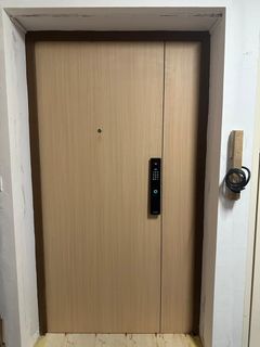 (Category: ) located in . Submitted by maxondoorfactory (Listing ID 1406949801, Image 1). Description: .