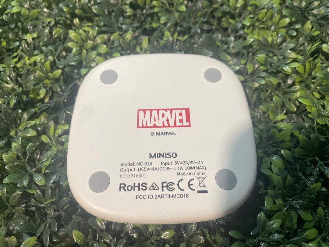 Miniso Marvel Black Widow Wireless Charger (Category: Chargers & Cables) located in Cainta. Submitted by j.c.v_68 (Listing ID 1406908876, Image 3). Description: 100% original/authentic 💯 *no box .