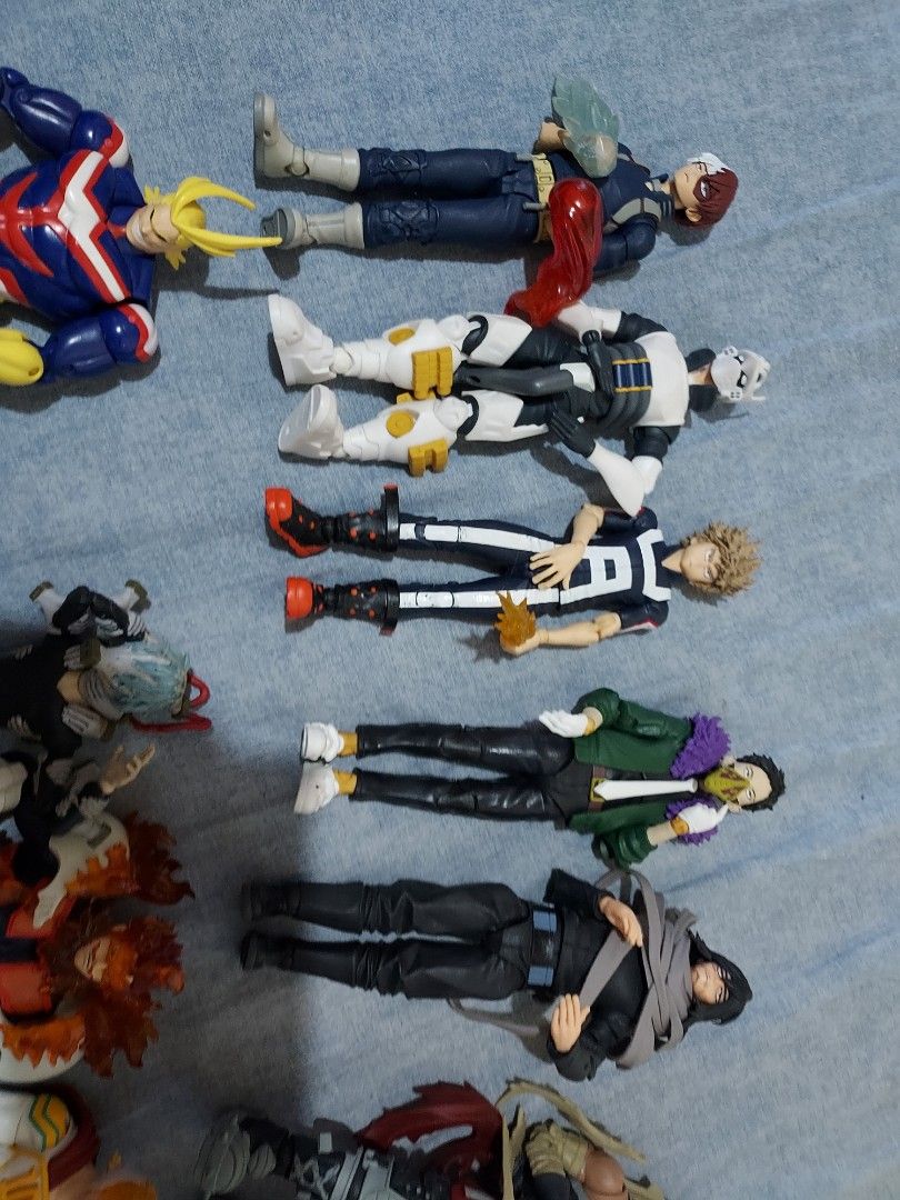 My Hero academia - Mcfarlane set (Category: Figurines & Statues) located in Imus. Submitted by codemafia (Listing ID 1406824970, Image 2). Description: im selling all my MHA mcfarlane set all might - amazing heroes very good articulation set only..