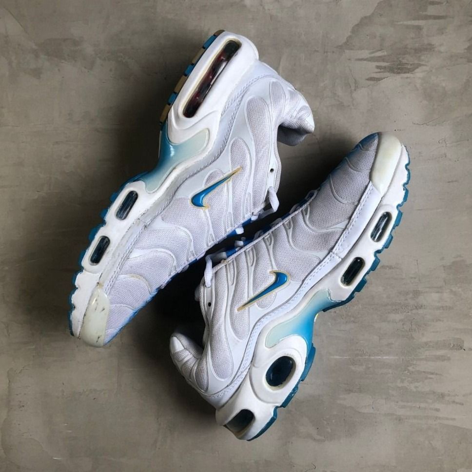 Nike Air Max Plus TN "French Derby" (Category: Sneakers) located in Pasig City. Submitted by precycled_ (Listing ID 1406876151, Image 3). Description: Code : Nike Air Max Plus TN "French Derby" Size : US 8 - 26cm Condition : 8.5/10 Price : 1,599.00 php + SF Issue : Paint chips, scratched and signs of usage . . . ‼️BUY AT YOUR OWN RISK ❗Payment First Basis 📌Be 100% SURE before submitting the form 📌1 DAY Reservation ONLY! ❌No Pick-up / No Meet up