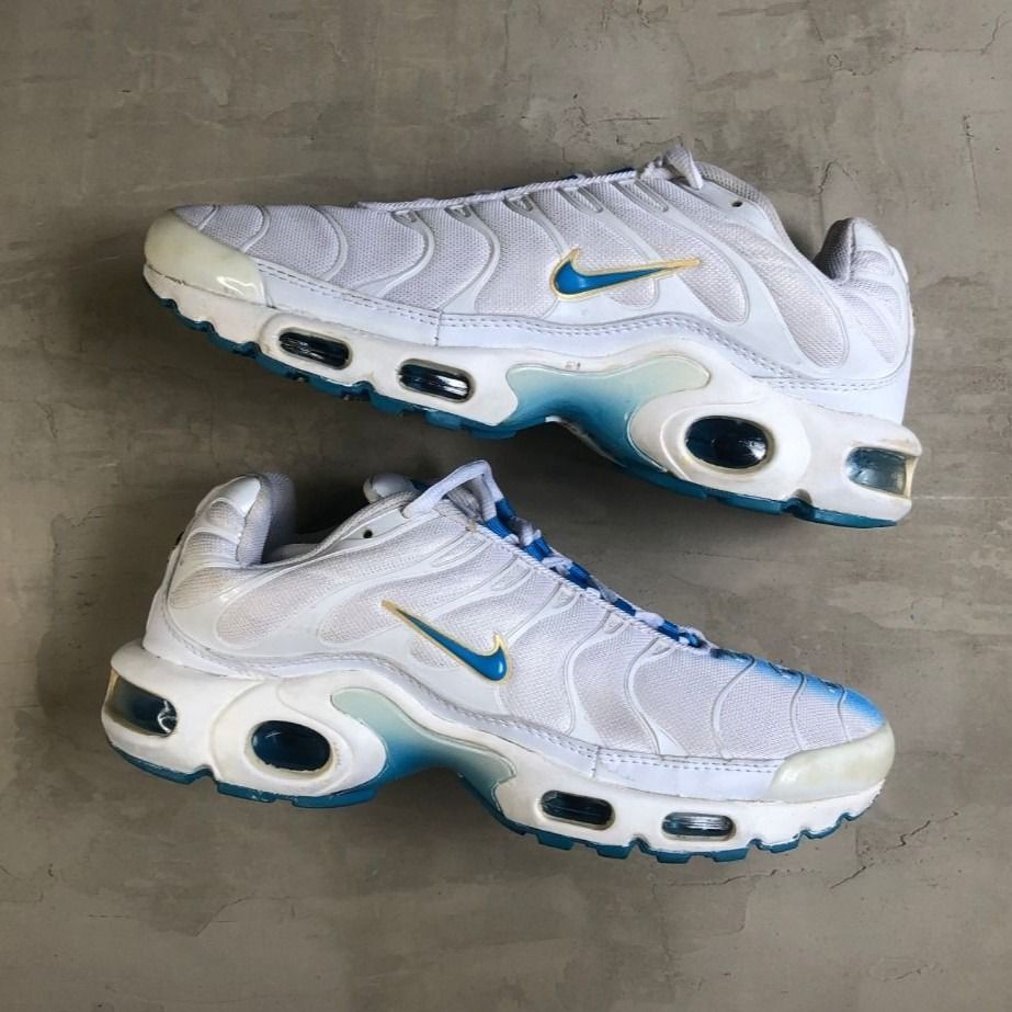 Nike Air Max Plus TN "French Derby" (Category: Sneakers) located in Pasig City. Submitted by precycled_ (Listing ID 1406876151, Image 1). Description: Code : Nike Air Max Plus TN "French Derby" Size : US 8 - 26cm Condition : 8.5/10 Price : 1,599.00 php + SF Issue : Paint chips, scratched and signs of usage . . . ‼️BUY AT YOUR OWN RISK ❗Payment First Basis 📌Be 100% SURE before submitting the form 📌1 DAY Reservation ONLY! ❌No Pick-up / No Meet up