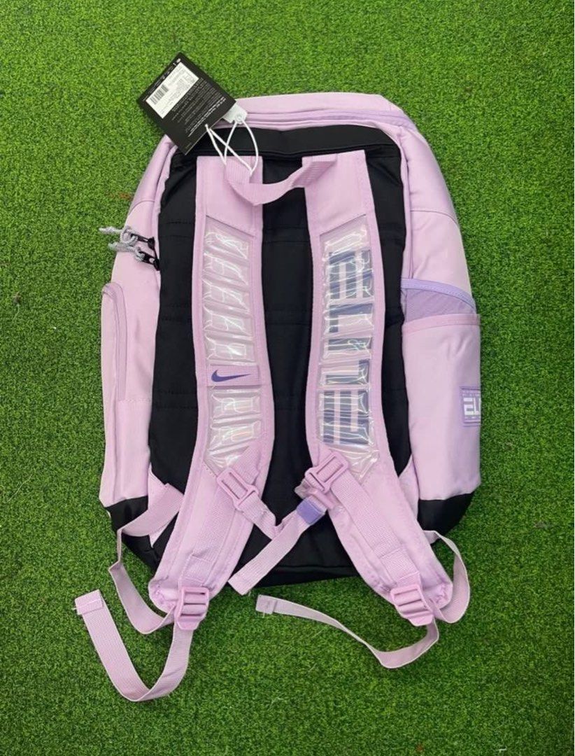 Nike elite bag (Category: Backpacks) located in Manila. Submitted by mine2ownit (Listing ID 1406893738, Image 3). Description: Loc manila Lalamove same day divery .