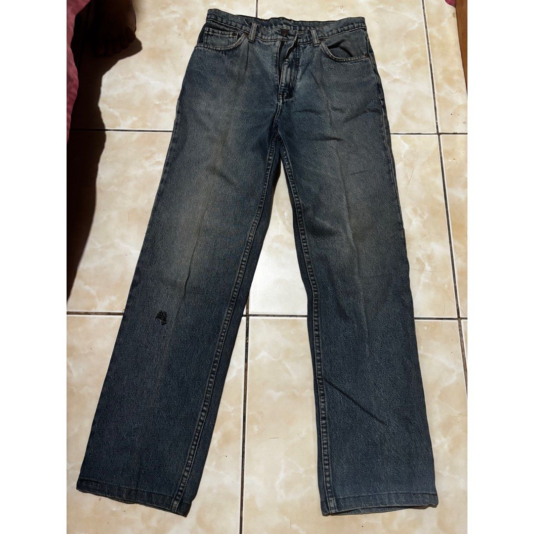 Paddock’s Straight Jeans (Category: Jeans) located in Cabuyao City. Submitted by stuff4keeps (Listing ID 1406864993, Image 1). Description: size: 27-28.