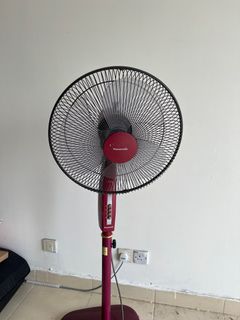 (Category: ) located in . Submitted by fakhrul93 (Listing ID 1406855282, Image 1). Description: .