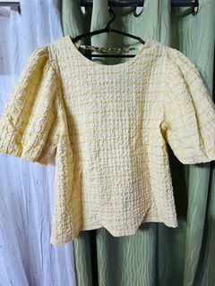 (Category: ) located in . Submitted by hanahstore (Listing ID 1406877416, Image 1). Description: .
