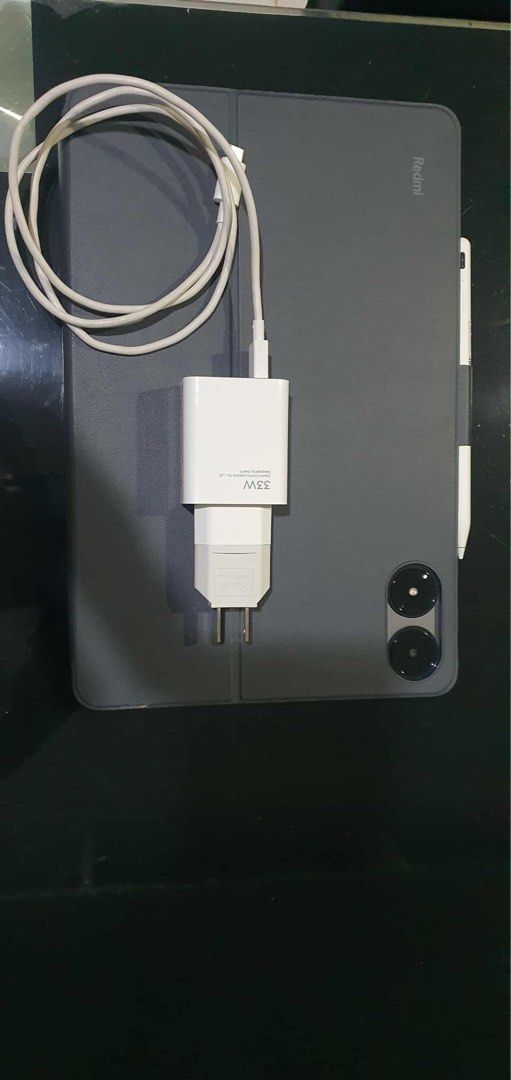Redmi Pad Pro 5G (8GB) (Category: Android) located in Iloilo. Submitted by krshfrllnn (Listing ID 1406988516, Image 3). Description: FOR SALE: Redmi Pad Pro 5G (8GB/256GB) + Keyboard + Smart Pen Great for work, study, note-taking, drawing, and entertainment! Condition: ✅ No issues, all functions working properly ✅ Battery health is good ✅ Minimal dent / minor hairline scratches only ✅ Well-maintained and ready to use Inclusions: ✔ Redmi Pad Pro 5