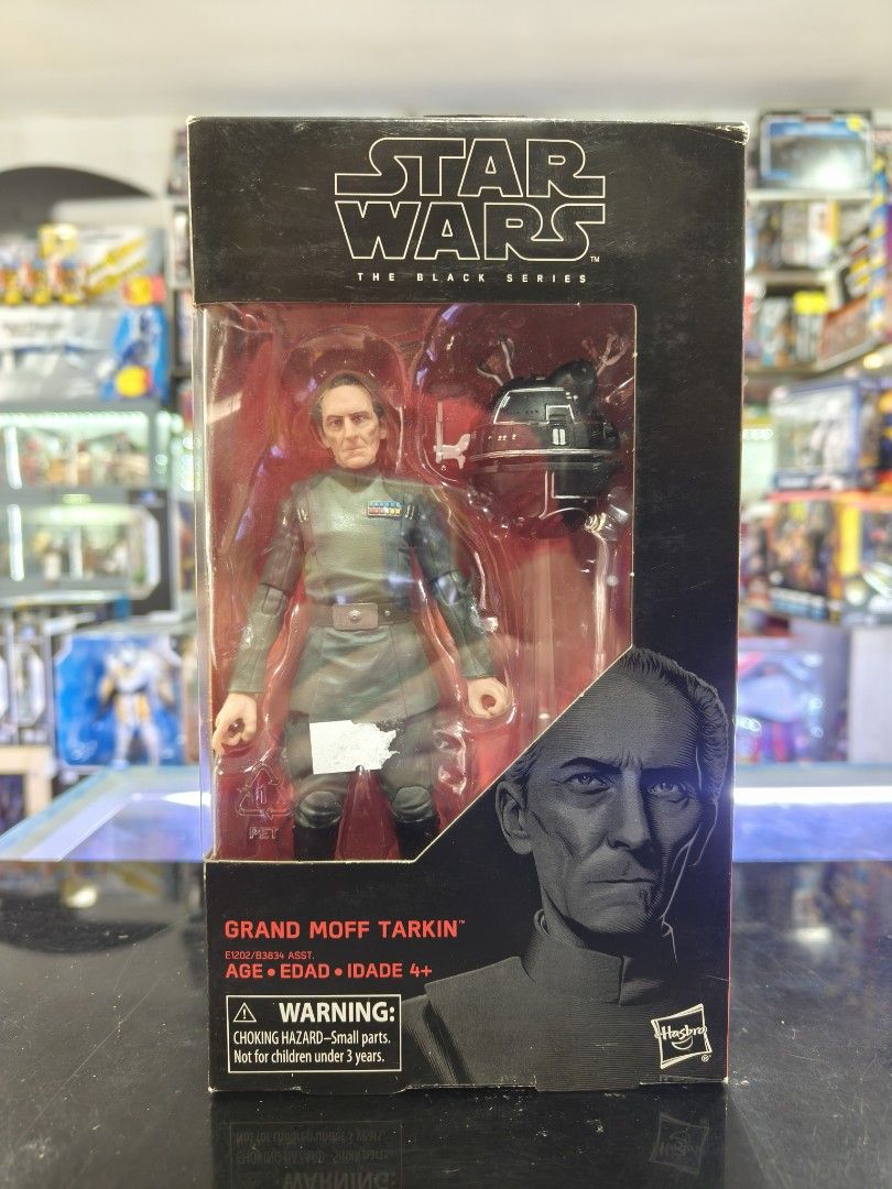 Star Wars The Black Series Archive – Grand Moff Tarkin Action Figure 15 Cm – Collezionabile Ispirato A Una Nuova Speranza, Accessorio Incluso, Hasbro F4368 - 3