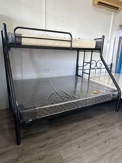 (Category: ) located in . Submitted by mintz_beds (Listing ID 1406826397, Image 1). Description: .