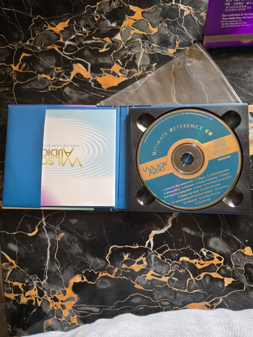 Ultimate Reference CD （分類：音樂與媒體 - CD 及 DVD）位於 Hong Kong。 由 ming51264 提交（商品編號 1406825249，圖片 2）。簡介： 。