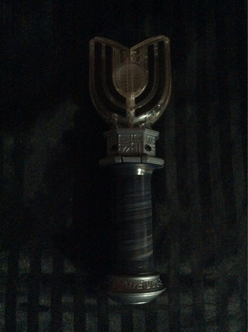 Ultra Replica Black Sparklence (Ultraman) (Category: Figurines & Statues) located in Quezon City. Submitted by marky1969 (Listing ID 1406890698, Image 2). Description: For Sale only.... Kindly check the last pic for more info about this item. BANDAI Require 3 AAA Battery ( Already included) NOTE! Stand missing... Pick up lang dito sa house along T Sora QC or shipping... Thks!.