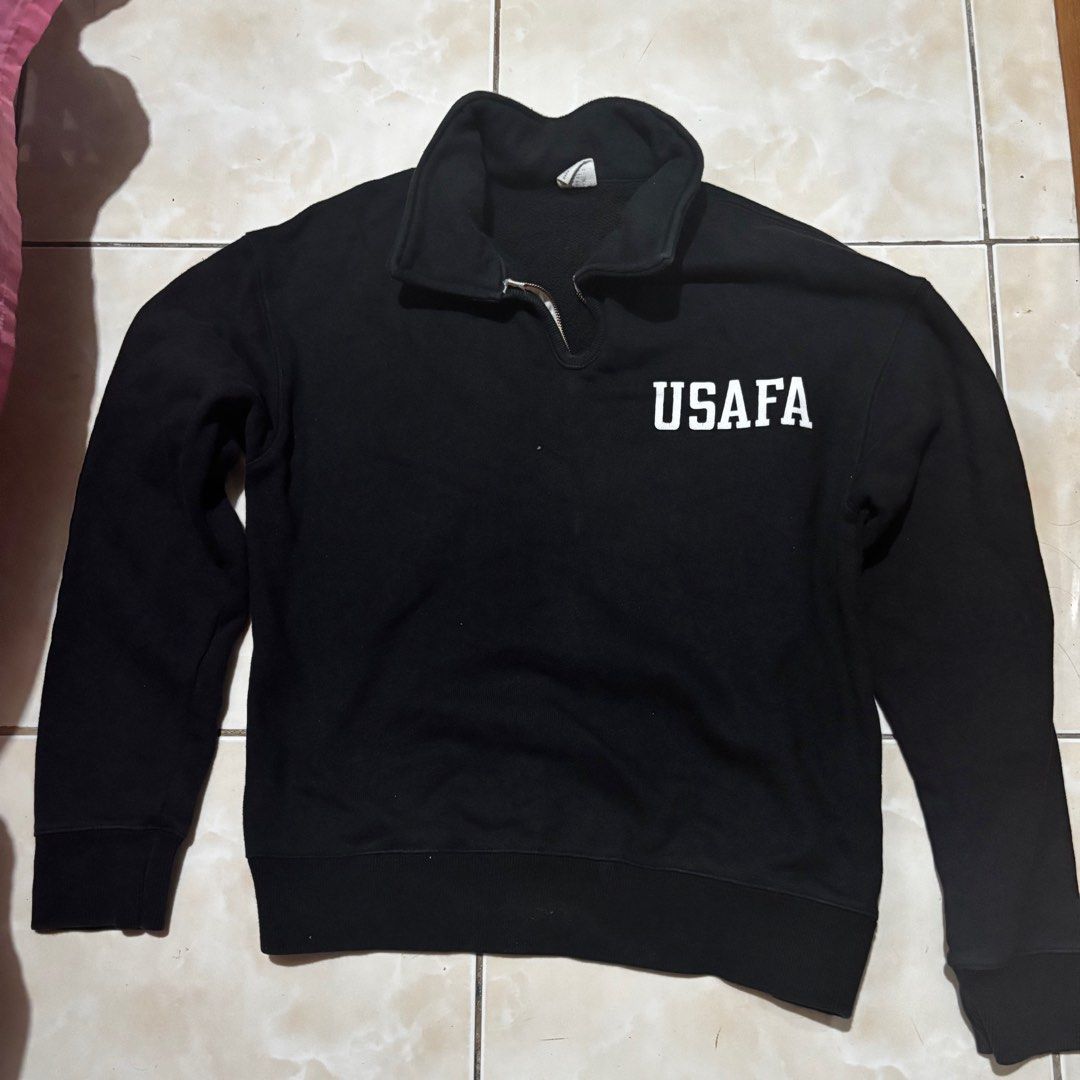 USAFA Half-Zip Long Sleeve Black Jacket (Category: Coats, Jackets and Outerwear) located in Cabuyao City. Submitted by stuff4keeps (Listing ID 1406870236, Image 1). Description: Size: M.