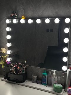 （分類：）位於 。 由 makeupbybi72586 提交（商品編號 1406890151，圖片 1）。簡介： 。