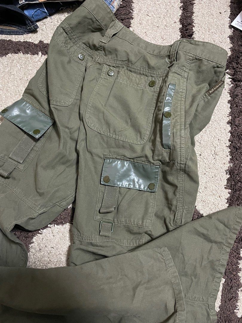 Vintage Dolce & Gabbana runway pants (Category: Jeans) located in Agoo. Submitted by omaethrift (Listing ID 1406931222, Image 3). Description: Size 30 Needwash lang Nego wag lang po sagarin.