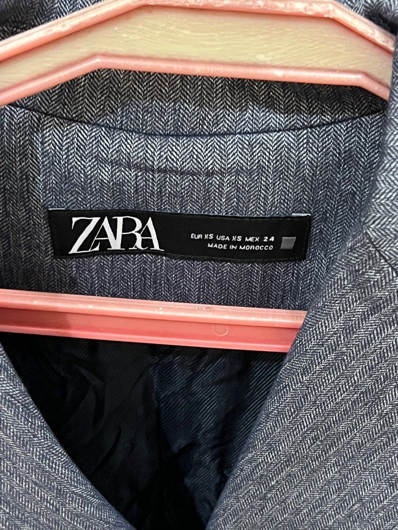 Zara Waistcoat Top Never Used (Category: Blouses) located in Cagayan de Oro. Submitted by jammyjane (Listing ID 1406898624, Image 3). Description: Fits S-M.