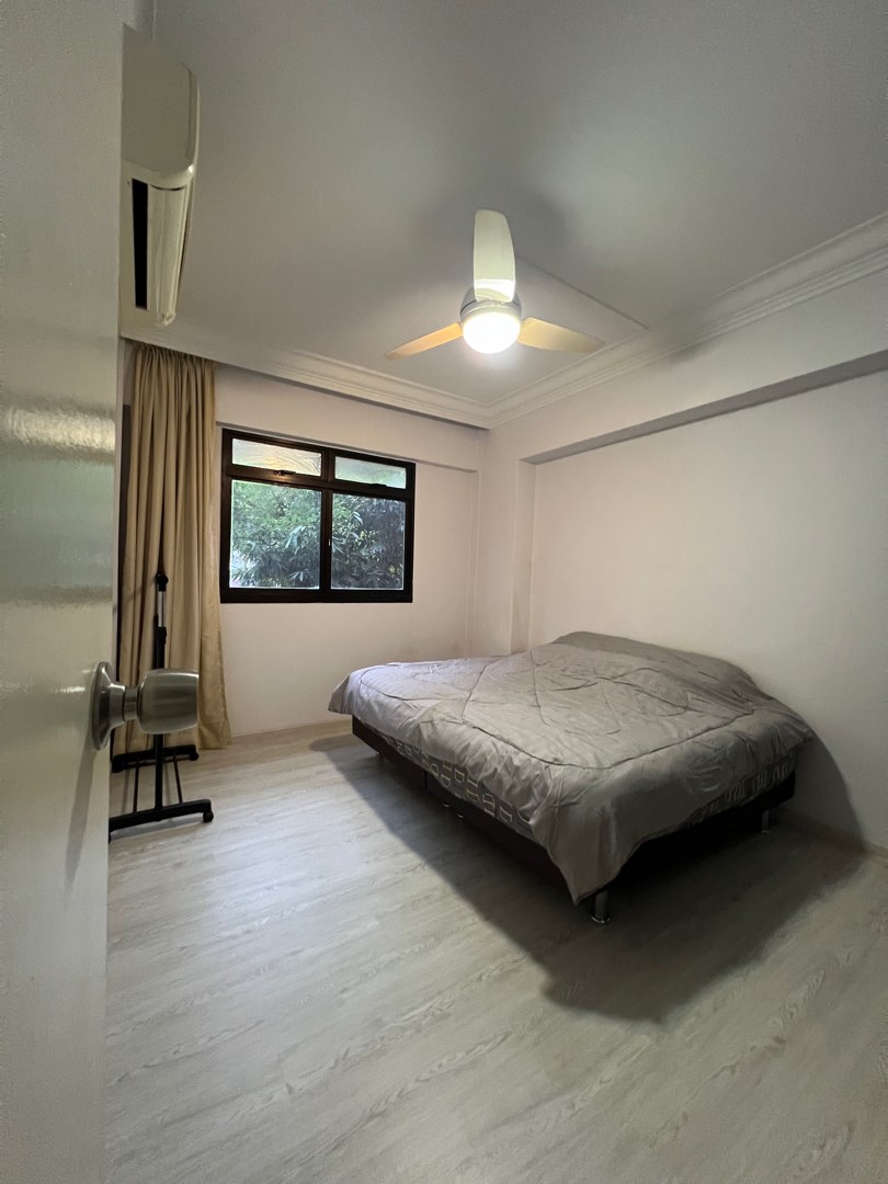 (Category: ) located in . Submitted by ajumma2 (Listing ID 1402035421, Image 1). Description: .