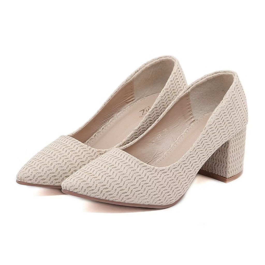 2 inches pointed-toe block heels (Category: Heels) located in Pasay City. Submitted by declutter_j (Listing ID 1402034253, Image 1). Description: - Heels: 2-inches block heels - Size: 38 - Condition: Worn once only to match an outfit (comes with a shoe box) - RFS: decluttering, need funds.
