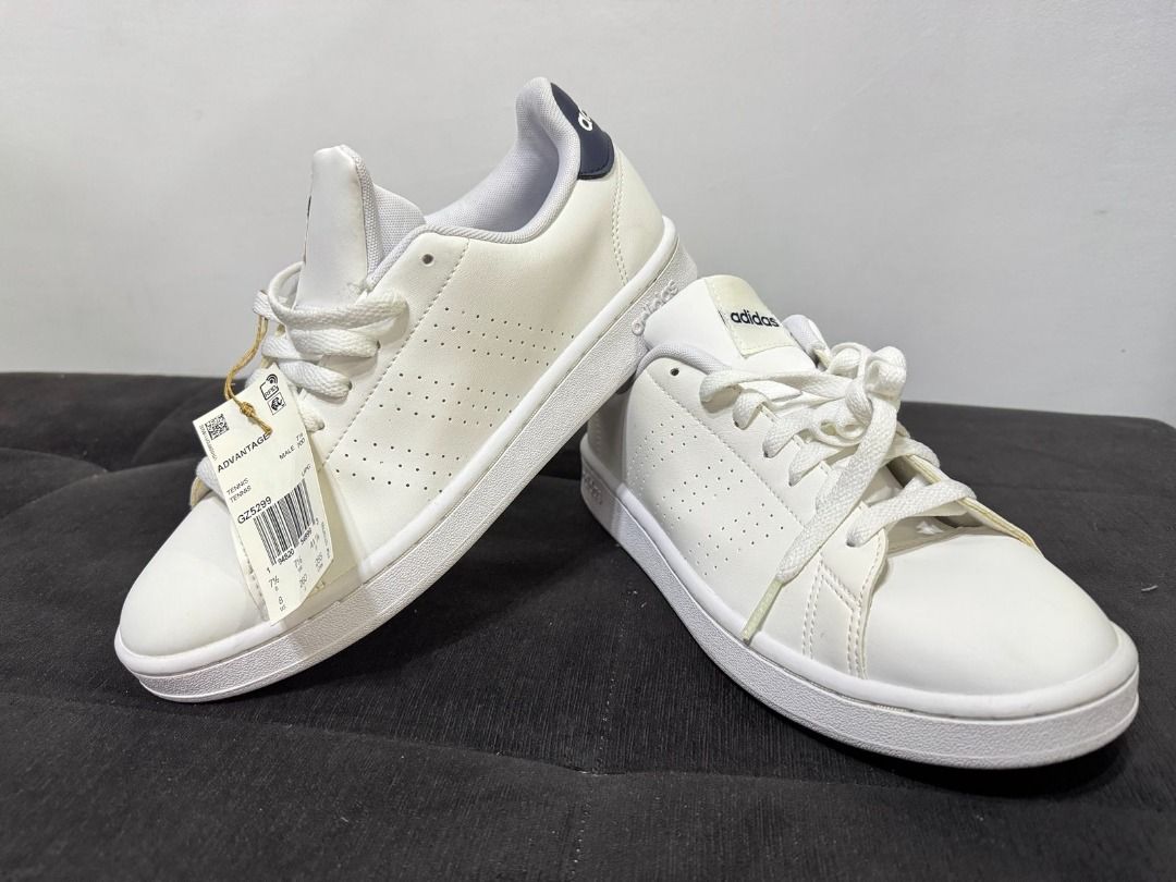 Adidas Advantage (GZ5299) (Category: Sneakers) located in Manila. Submitted by c61391 (Listing ID 1401932969, Image 1). Description: Adidas Advantage (GZ5299) Size: US 8 Brand New RFS: Decluttering No Box Meet-up only at Robinson's Place Manila.