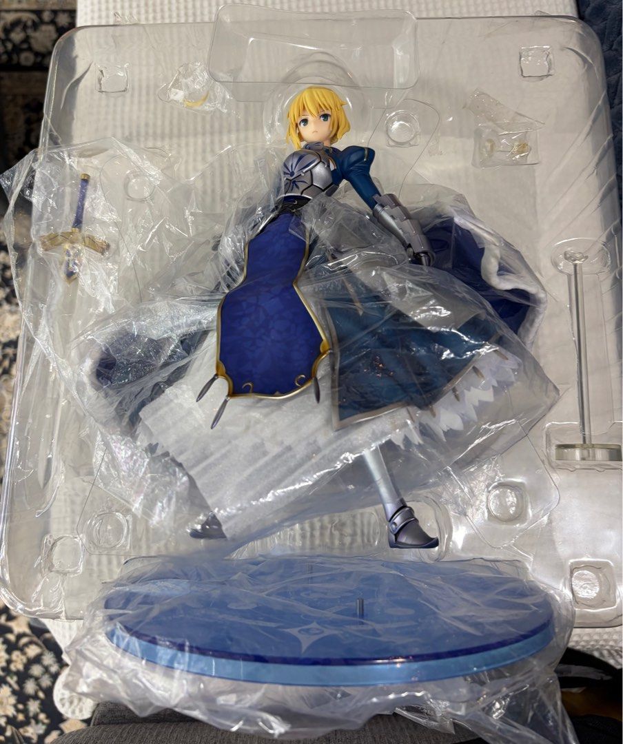 Aniplex Saber Altria Pendragon Deluxe Edition (Category: Figurines & Statues) located in Pasig City. Submitted by carou73654 (Listing ID 1401942844, Image 3). Description: Fate Grand Order Saber Altria Pendragon Deluxe Edition by Aniplex/Stronger DX Edition comes with extra parts (Crown, smiling face, second hand) and LED base. .