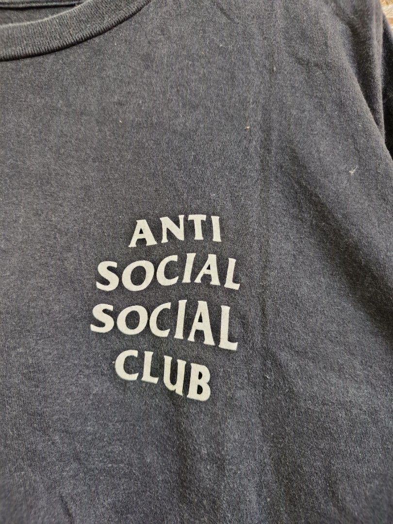 Anti Social Social Club Tee - Size M (Category: Tshirts & Polo Shirts ) located in Davao. Submitted by vndrgd (Listing ID 1402091285, Image 3). Description: Authentic Anti Social Social Club t-shirt in size M. Features the brand's logo on the front and a floral design on the back. Made in the USA from 100% cotton. Measurements: width 20.5", length 27"..