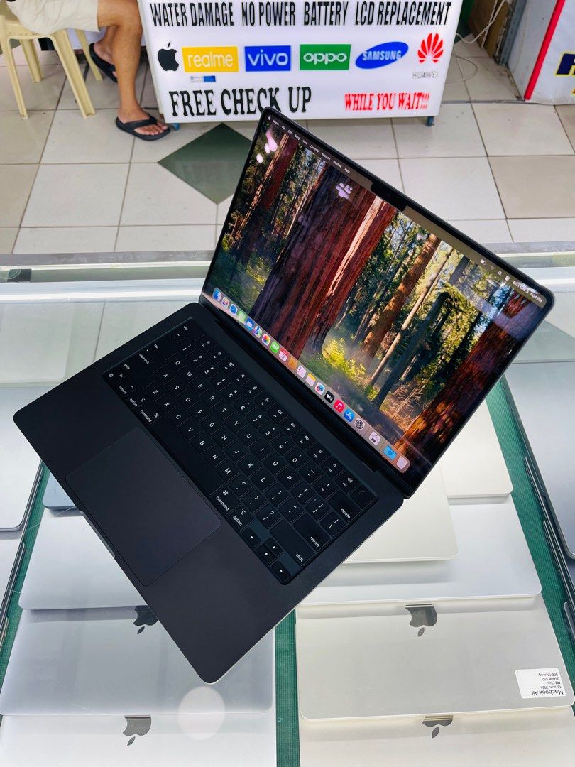 Apple MacBook Pro M3 14-inch, 2023 512/18 (Category: Laptops & Notebooks) located in Manila. Submitted by oddlion-e6f6 (Listing ID 1401954571, Image 1). Description: 💻For Sale: Secondhand❗️❗️❗️ Available now❗️❗️❗️ 👨🏻‍💻M1, M2, M3, M4 ✅ 👨🏻‍💻❗️Macbook Pro 👨🏻‍💻❗️14-inch, 2023 👨🏻‍💻❗️Processor: Apple M3 Pro 👨🏻‍💻❗️Storage: 512GB SSD 👨🏻‍💻❗️Memory: 18GB RAM MEMORY 👨🏻‍💻❗️Os: macOS Sequoia 15.3.2 👨🏻‍💻❗️Cycle Count: 50 👨🏻‍💻❗️Maxim
