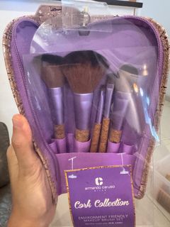 (Category: ) located in . Submitted by charlottesssss (Listing ID 1401915958, Image 1). Description: .
